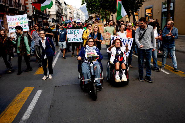 Disability Pride Palermo 2026 PALERMO, ITALY - OCTOBER 10: Disability Pride Palermo, dedicated this year to the theme Revolutionary Disabilities to advocate for the rights and self-determination of people with disabilities and to demand the elimination of architectural barriers, on October 10, 2026 in Palermo, Italy. Palermo Sicily Italy Copyright: xStefanoxMontesix