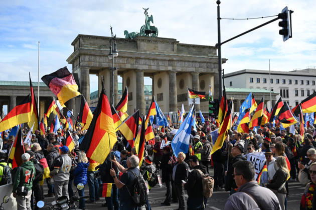 Rally of Projekt M1llion in Berlin BERLIN, GERMANY - OCTOBER 10: People take part in the Projekt M1llion anti-government protest in Berlin, Germany, on October 10, 2026. Volodymyr Sindieiev Anadolu Berlin Germany. Editorial use only. Please get in touch for any other usage.  Copyright: x2026xAnadoluxVolodymyrxSindieievx