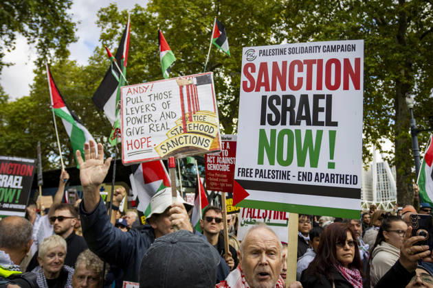 National March for Palestine Marks Three Years Since the Israel - Gaza War Began Central London, October 10, 2026 Pro-Palestine demonstrators took to the streets of Central London for the National March for Palestine, marking three years since the war in Gaza began in October 2023. Participants marched in solidarity with Palestinians, carrying Palestinian flags, banners and placards calling for an end to the conflict and highlighting the ongoing humanitarian crisis in Gaza., Credit:Zak Irfan Avalon  Copyright: xZakxIrfanx xAvalonx 1142149660