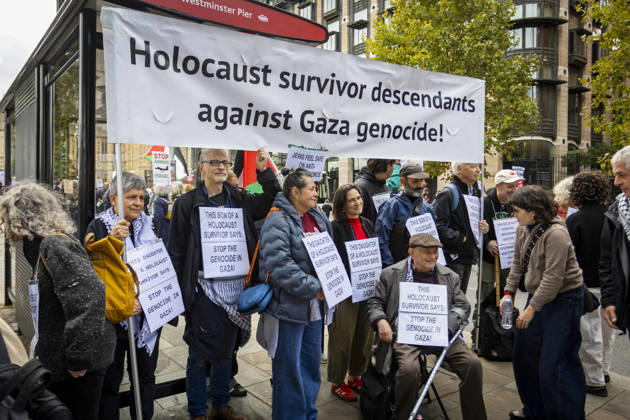 National March for Palestine Marks Three Years Since the Israel - Gaza War Began Central London, October 10, 2026 Pro-Palestine demonstrators took to the streets of Central London for the National March for Palestine, marking three years since the war in Gaza began in October 2023. Participants marched in solidarity with Palestinians, carrying Palestinian flags, banners and placards calling for an end to the conflict and highlighting the ongoing humanitarian crisis in Gaza., Credit:Zak Irfan Avalon  Copyright: xZakxIrfanx xAvalonx 1142149743