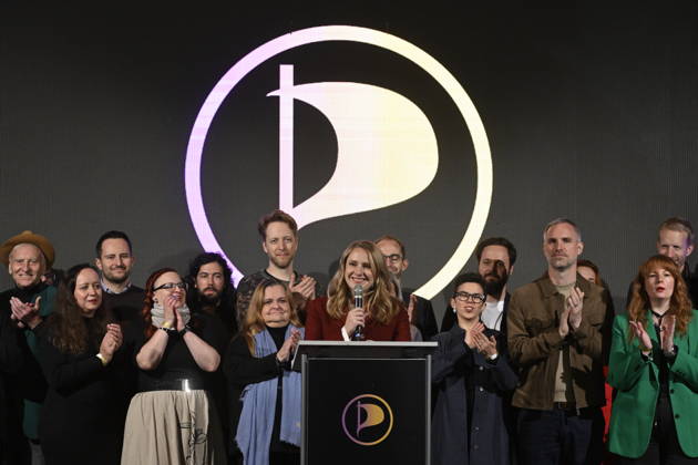 The two-day elections to municipal assemblies ended in the Czech Republic together with the first round of the elections to one-third of the Senate, at 2:00 p.m. on October 10, 2026. On the photo: Tereza Nieslerova (middle), the Pirate Party s candidate for Mayor of Prague, at the Pirate Party s campaign headquarters in Prague. (CTKxPhoto MichalxKrumphanzl) CTKPhotoP2026101008563  CTKPhotoP2026101008563