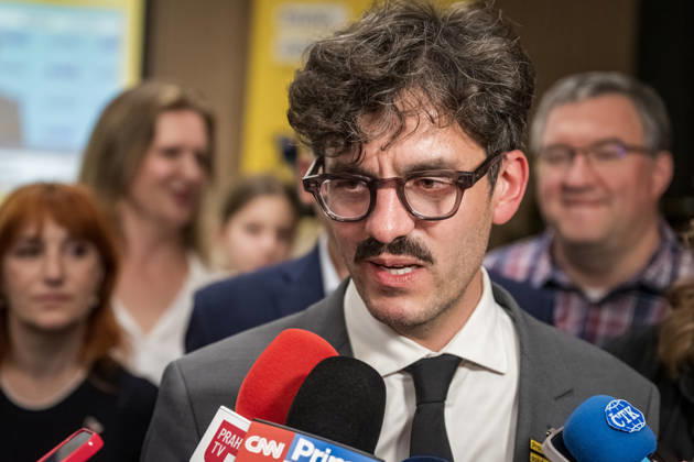 The two-day elections to municipal assemblies ended in the Czech Republic together with the first round of the elections to one-third of the Senate, at 2:00 p.m. on October 10, 2026. On the photo: Adam Scheinherr, the political party Prague for Itself candidate for Mayor of Prague, speaks at a news conference at party s campaign headquarters in Prague. (CTKxPhoto VitxSimanek) CTKPhotoP2026101008559  CTKPhotoP2026101008559