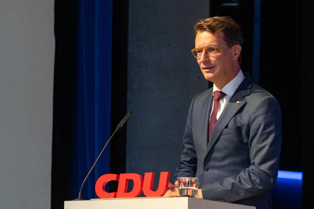 Ceremony Marking the 150th Anniversary of Konrad Adenauer and the 80th Anniversary of the CDU in Bad Honnef, October 26, 2010: Speech by North Rhine-Westphalia Minister President Hendrik WÜST at the CDU ceremony marking the 150th anniversary of Konrad Adenauer and the 80th anniversary of the CDU in Bad Honnef at the Kursaal in Bad Copyright: xMarcxJohnx