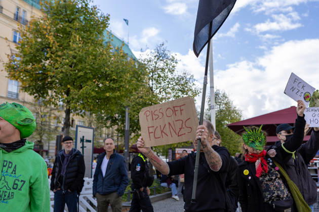 October 10, 2026, Berlin, Berlin, Germany: Demonstrators gather in Berlin for the Project M1llion rally against the German government. Participants take to the streets to voice their opposition to government policies, displaying banners and expressing their political demands. The demonstration brings together people seeking to make their concerns heard and draw public attention to their criticism of the country s political leadership. Berlin Germany - ZUMAc291 20261010_zip_c291_014 Copyright: xMariaxCastrox