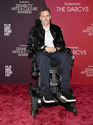 October 10, 2026, Santa Monica, California, USA: American actor TOBIAS FORREST attends the inaugural Easterseals Disability Arts & Culture Awards DARCYS Awards red carpet. Santa Monica USA - ZUMAb173 20261010_aap_b173_039 Copyright: xBillyxBennightx