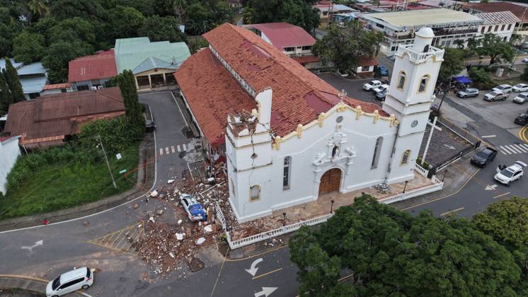 (261011) -- PENONOME, Oct. 11, 2026 -- A drone photo taken on Oct. 10, 2026 shows a church damaged in an earthquake in Penonome, Panama. Panama declared a state of emergency on Saturday to coordinate relief efforts and assist communities affected by a powerful earthquake that struck the country Friday. ) PANAMA-PENONOME-EARTHQUAKE-AFTERMATH LixJiaxu