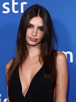 MISTR s 2nd Annual National PrEP Day Celebration Emily Ratajkowski at MISTR s 2nd Annual National PrEP Day Celebration held at The Abbey Food and Bar on October 10, 2026 in West Hollywood, Los Angeles, California, United States. West Hollywood California United States Copyright: xXavierxCollin ImagexPressxAgencyx