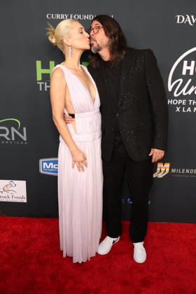 Soundstage Of Hope Gala - LA Jordyn Blum, Dave Grohl. At The Soundstage Of Hope Gala held at Chaplin Recording Studios in Los Angeles, CA. 01 October 2026 Photo Credit: ABACA PRESS-Fafou Los Angeles CA United States Copyright: xFatixSadou ABACAPRESS.COMx