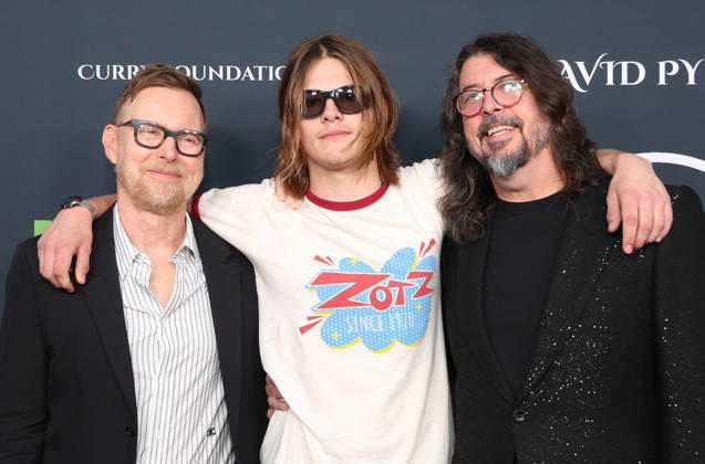 Soundstage Of Hope Gala - LA Nate Mendel, Shane Hawkins, Dave Grohl. At The Soundstage Of Hope Gala held at Chaplin Recording Studios in Los Angeles, CA. 01 October 2026 Photo Credit: ABACA PRESS-Fafou Los Angeles CA United States Copyright: xFatixSadou ABACAPRESS.COMx