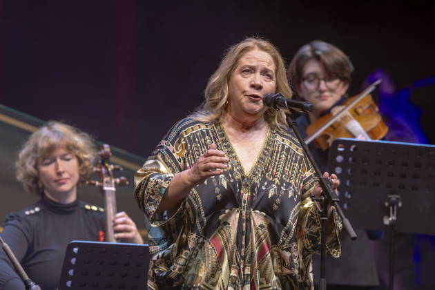 Performance by Kathy Kelly Camerata Musikus with Milko Kersten during the 18th HOPE Gala at the Schauspielhaus Dresden. The HOPE Gala Dresden is a benefit event that supports the HOPE Cape Town children’s project in South Africa in its commitment to the health, development, and education of children and young adults in the townships around Cape Town.