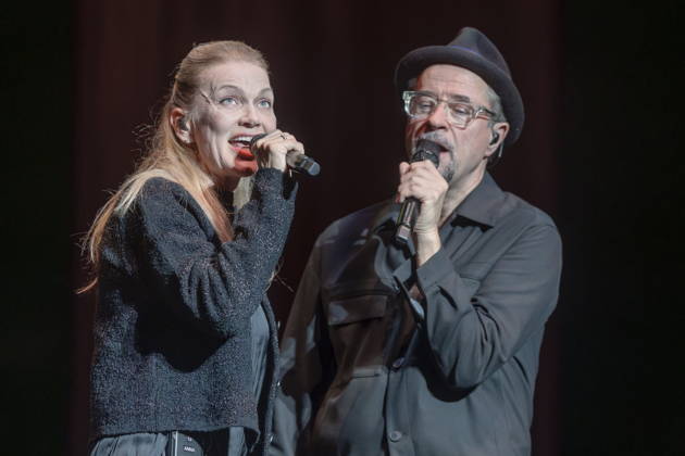 Performance by singer Anna Loos with Jan Josef Liefers’ Radio Doria during the 18th HOPE Gala at the Schauspielhaus Dresden. The HOPE Gala Dresden is a benefit event that supports the HOPE Cape Town children’s project in South Africa in its commitment to health, development, and education of children and young adults in the townships around Cape Town