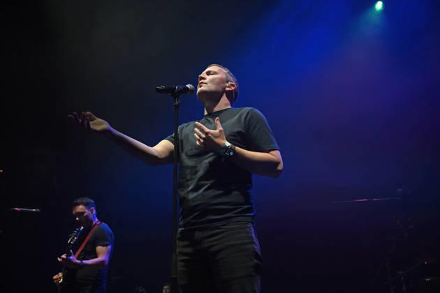 The Slow Readers Club LONDON, ENGLAND - OCTOBER 10: Aaron Starkie of ˜The Slow Readers Club™ performing at Roundhouse, Chalk Farm on October 10 in London, England. CAP MAR MAR Great Britain UK Copyright: xMartinxHarris CapitalxPicturesx