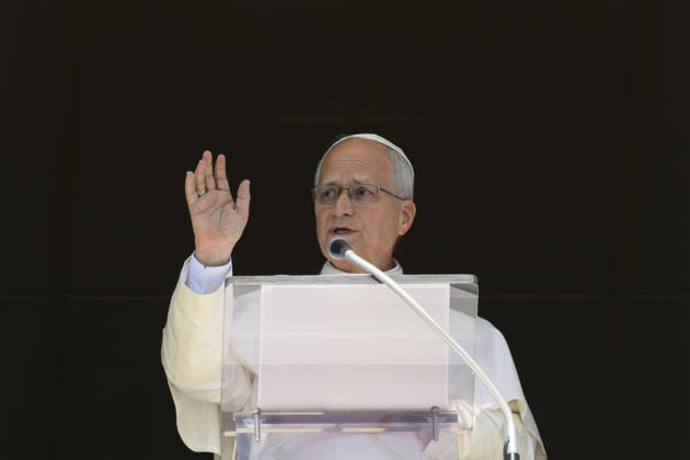 ITALY - ANGELUS -POPE -2026 10 11 Italy, Rome, Vatican, October 11, 2026: Pope Leo XIV delivers his address during the Angelus prayer from the window of the Apostolic Palace overlooking St. Peter s Square in the Vatican EDITORIAL USE ONLY - NO BOOKS Copyright: xVATICANxMEDIA xCatholicxPressxPhotox