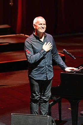Dirk Michaelis at the 18th Hope Gala 2026 at the Schauspielhaus Dresden, October 10, 2026 Foto:xM.xWehnertx xFuturexImagex hope_6216