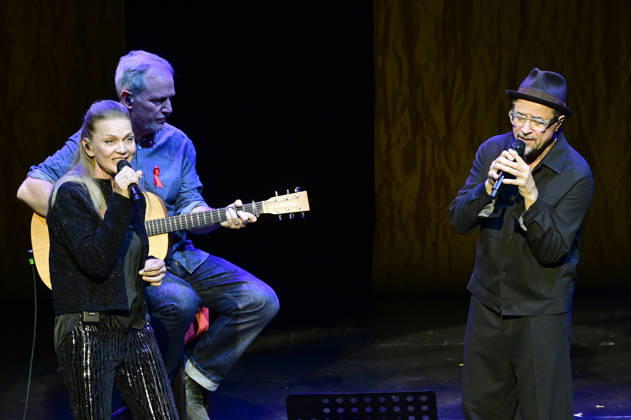 Anna Loos with her husband Jan Josef Liefers at the 18th Hope Gala 2026 at the Schauspielhaus Dresden, October 10, 2026 Foto:xM.xWehnertx xFuturexImagex hope_6246