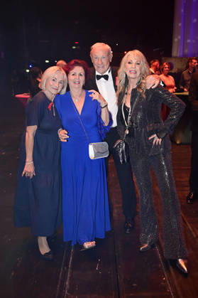 Angelika Geyer, Viola Klein, Eduard Geyer, and Petra Zieger at the 18th Hope Gala 2026 at the Schauspielhaus Dresden, October 10, 2026 Foto:xM.xWehnertx xFuturexImagex hope_6293