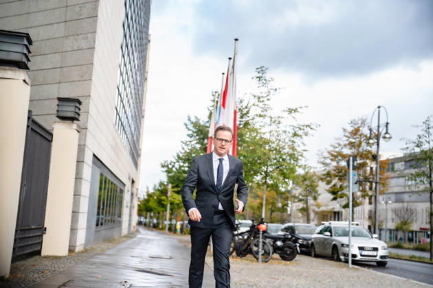 Carsten Linnemann, Federal Minister of Health, upon his arrival at the Konrad Adenauer House for the CDU of Germany’s Executive Committee Retreat in Berlin, October 2026, Berlin, Berlin, Germany, Konrad Adenauer House