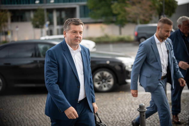 Sven Schulze, Minister-President and parliamentary group leader of Saxony-Anhalt, upon his arrival at the Konrad Adenauer House for the CDU Germany Executive Committee Retreat in Berlin, October 2026, Berlin, Berlin, Germany, Konrad Adenauer House
