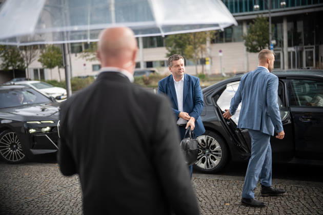 Sven Schulze, Minister-President and parliamentary group leader of Saxony-Anhalt, upon his arrival at the Konrad Adenauer House for the CDU Germany Executive Committee Retreat in Berlin, October 2026, Berlin, Berlin, Germany, Konrad Adenauer House