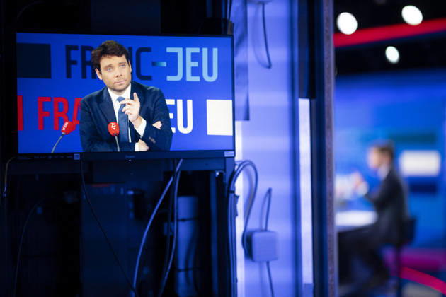 CGT General Secretary Sophie Binet Franc Jeu - Paris Benjamin Duhamel during an interview at Franc Jeu on France 2 channel in Paris, France on October 11, 2026.Photo by Eliot Blondet ABACAPRESS.COM Paris France France Copyright: xBlondetxEliot ABACAx