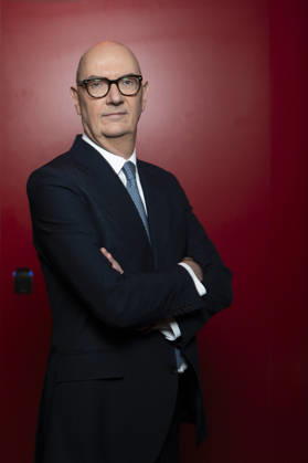 French Economy Minister Roland Lescure Franc Jeu - Paris French Economy Minister Roland Lescure during an interview at Franc Jeu on France 2 channel in Paris, France on October 11, 2026.Photo by Eliot Blondet ABACAPRESS.COM Paris France France Copyright: xBlondetxEliot ABACAx