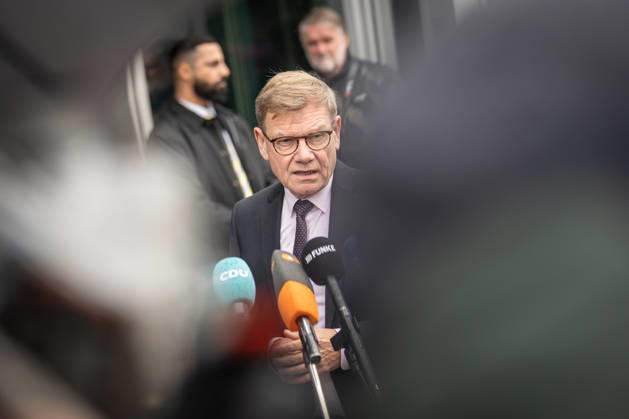 Johann Wadephul, Minister of Foreign Affairs, delivers a statement in front of the Konrad Adenauer House regarding current developments in Ukraine. CDU Germany Executive Committee Retreat in Berlin, October 2026, Berlin, Berlin, Germany, Konrad Adenauer House