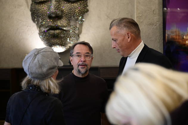 Annett Weise, Jan Josef Liefers, and Jens Christian Wittig at the opening of Jens Christian Wittig’s exhibition *Goldener Reigen* at Kastenmeiers in the Taschenbergpalais in Dresden, Dresden, October 11, 2026 Copyright: xMatthiasxWehnertx