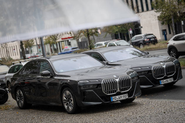 BMW official vehicles from Saxony-Anhalt, used by incumbent Minister President Sven Schulze and his security detail; cars belonging to the state government parked in front of the CDU Federal Headquarters following the Minister President’s arrival at the CDU of Germany’s Executive Committee Retreat in Berlin, October 2026, Berlin, Germany, Konrad Adenauer House