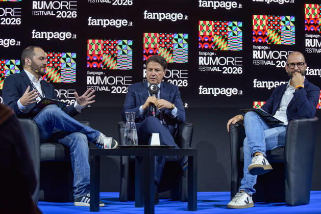 Political leaders Elly Schlein, Giuseppe Conte, Nicola Fratoianni, and Giovanni Donzelli take part in the panel Faccia a Faccia con i politici with Fanpage.it journalists during the Rumore Festival 2026 at Acquario Romano. - 11 Oct 2026 Fanpage.it Co-Director Adriano Biondi (L), Movimento 5 Stelle President Giuseppe Conte (C), and Fanpage.it Director Francesco Cancellato (R) during an interview at the panel Faccia a Faccia con i politici during the Rumore Festival 2026 at Acquario Romano in Rome. Rome Italy Copyright: xVincenzoxNuzzolesex xSOPAxImagesx vnuzzolese_2026_10_11_12