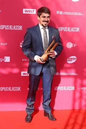 First Steps Award 2026 Florian Aschenbrenner Opus Klassik 2026, Konzerthaus Berlin, Berlin, Date: October 11, 2026 Copyright: xEventpress Kratschx
