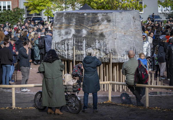 MALMÖ, October 11, 2026—168 bronze rods lift the nearly 30-metric-ton stone block. The Master Narratives monument was unveiled on Sunday in Jesusparken in Malmö. Malmö’s anti-racism monument, titled Master Narratives, was created by artistsartists Susanna Marcus Jablonski and Santiago Mostyn. MALMÖ, SWEDEN x50090x Copyright: xJohanxNilssonx xTTx INVIGNING MASTER NARRATIVES - MALMÖS ANTIRASISTISKA MONUMENT 1LiLkjN94i0