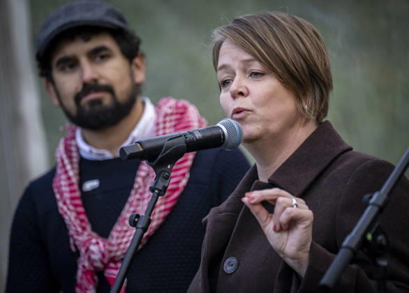 MALMÖ, October 11, 2026 — Katrin Stjernfeldt Jammeh, chair of the Malmö City Council, spoke as the Master Narratives monument was unveiled on Sunday in Jesusparken in Malmö. Malmö’s anti-racism monument, titled Master Narratives, was created by artists Susanna Marcus Jablonski and Santiago Mostyn and consists of 168 bronze rods tha  Copyright: xJohanxNilssonx xTTx INVIGNING MASTER NARRATIVES - MALMÖS ANTIRASISTISKA MONUMENT vLlt69L5j-8