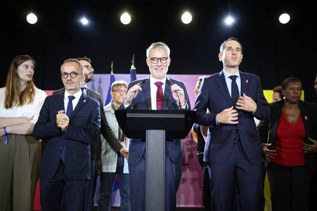 Announcement of the result for the first round of Socialist and Democratic Left primary - Paris Candidate in the Socialist (PS) and centre-left Place Publique (PP) parties primary Olivier Faure delivers a speech after the announcement of the result for the first round of voting in the primary organized by the Socialist Party, Place Publique (PP), and the Republican and Socialist Left, ahead of France s 2027 presidential election, at Solaris in Paris, France on October 11, 2026. Candidate in the Socialist (PS) and centre-left Place Publique (PP) parties primary ahead of France s 2027 presidential election and MEP Raphaël Glucksmann was elected on October 11 2026. Photo by Raphael Lafargue ABACAPRESS.COM Paris France  Copyright: xLafarguexRaphael ABACAx