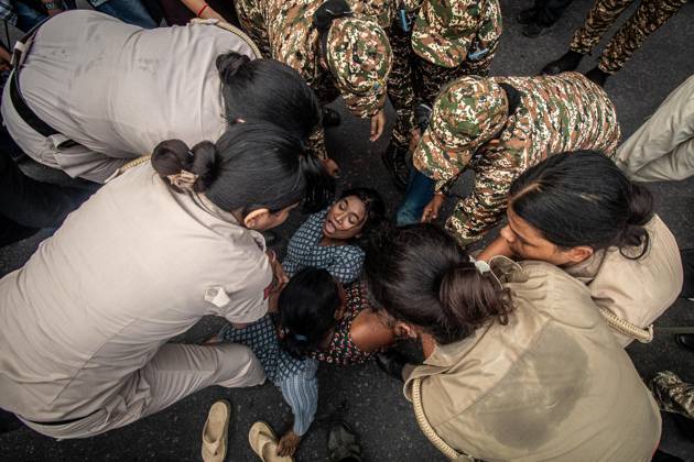 Protest to demand resignation of India s chief election commissioner in New Delhi NEW DELHI, INDIA - OCTOBER 11: Indian police officers detain a protestor during a mass protest organized by the Cockroach Janta Party (CJP) in New Delhi, India on October 11, 2026. Demonstrators gathered to demand the resignation of Chief Election Commissioner Gyanesh Kumar over alleged electoral roll irregularities and revisions. Yousuf Sarfaraz Anadolu New Delhi India. Editorial use only. Please get in touch for any other usage. Copyright: x2026xAnadoluxYousufxSarfarazx