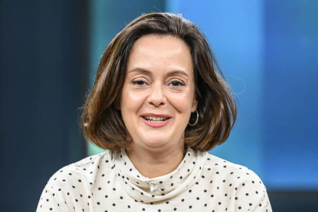 Pictured, from left: Julia Löhr, business correspondent, Frankfurter Allgemeine Zeitung, GER, Berlin, studio, guest on Caren Miosga’s Polittalk, TV show, Das Erste, broadcast from Studio 20 in Berlin-Adlershof, topic: How will the government get out of the crisis, Mr. Söder? October 11, 2026, Copyright: HMBxMedia UwexKoch