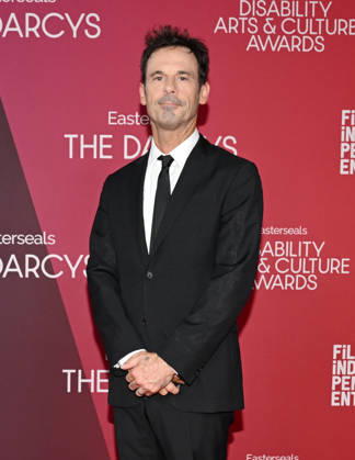 October 10, 2026, Santa Monica, California, USA: SCOOT MCNAIRY attends the inaugural Easterseals Disability Arts & Culture Awards DARCYS Awards red carpet. Santa Monica USA - ZUMAb173 20261010_aap_b173_261 Copyright: xBillyxBennightx