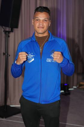 Fame Fighting 2026 Press Conference: Allen Bauer at the press conference for the fourth edition of Fame Fighting Celebrity Boxing on October 11, 2026, at the Atlantic Hotel in Essen, North Rhine-Westphalia