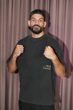 Fame Fighting 2026 Press Conference: Ediz Tasci at the press conference for the fourth edition of Fame Fighting Celebrity Boxing on October 11, 2026, at the Atlantic Hotel in Essen, North Rhine-Westphalia