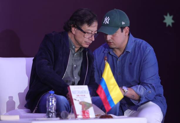 October 11, 2026: TO-45422 & x2013; Mexico City, September 29, 2026. Former Colombian President Gustavo Petro participates in the 26th Zocalo International Book Fair at the presentation of the book Nuestra Am& xe9;rica en vilo. Clasos.com.mx. - ZUMAcs4_ 20261011_faa_cs4_197 Copyright: xMikaxRoblesx