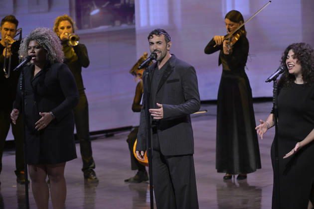 Photo by Mario Romano, IPP Milan, October 11, 2026. TV show *Che Tempo Che Fa*. Pictured: singer Marco Mengoni. Italy Photo Press World. Copyright *Che Tempo Che Fa*