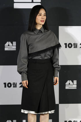 ˜Paradise Lost™ director, cast attend press conference in Seoul South Korean actor Kim Hyun-joo poses for photos during a media press conference for the movie Paradise Lost in Seoul, South Korea, on October 12, 2026. The psychological thriller film follows a mother who copes with loss through an AI version of her missing son, only to face confusion and tension when her real son mysteriously reappears after nine years. Seoul South Korea Copyright: xMatrixxImagesx xJungxUi-Chelx