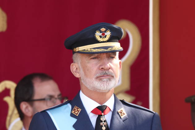 October 12 Parade for Hispanic Heritage Day King Felipe VI during the solemn ceremony honoring the national flag and the military parade for October 12, Hispanic Heritage Day, in the Plaza de Cánovas del Castillo, on October 12, 2026, in Madrid, Spain. The events begin with the raising of the flag and are followed by a tribute to those who gave their lives for the country. Subsequently, the military air and ground parades begin. Approximately 4,400 members of the Armed Forces, the security forces, and various civilian public institutions are participating this year in the parade presided over by the King and Queen. The aerial parade featured 50 fighter, training, and transport aircraft, as well as around 30 helicopters. On the ground, some  Copyright: xEduardoxParrax 7840752
