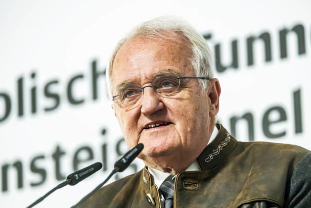 Construction Begins on the Pfaffensteig Tunnel in Stuttgart Rainer Wieland, Chairman of the Stuttgart Region Association The 11-kilometer-long rail tunnel is part of the Stuttgart 21 project and, starting in 2033, will connect the Gäubahn line toward Zurich with the