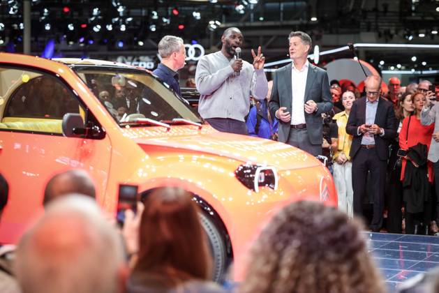 Paris, France le 12 octobre 2026 - Ouverture du Mondial de l Auto 2026 a Paris Expo Porte de Versailles - Opening of the Paris Motor Show 2026 at Paris Expo Porte de Versailles Ici Omar Sy  Copyright: xSebastienxTOUBONx