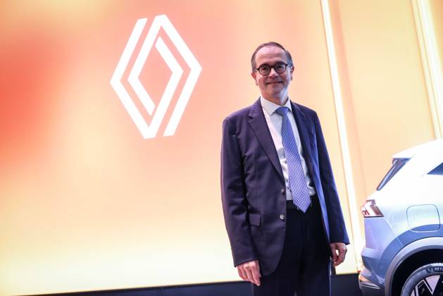 Paris, France le 12 octobre 2026 - Ouverture du Mondial de l Auto 2026 a Paris Expo Porte de Versailles - Opening of the Paris Motor Show 2026 at Paris Expo Porte de Versailles Ici CEO of French car maker Renault Group, Francois Provost  Copyright: xSebastienxTOUBONx