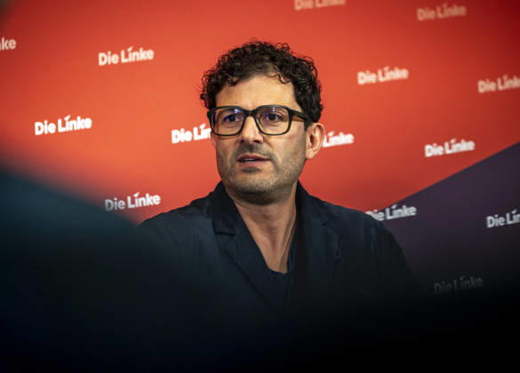 Luigi Pantisano, Chair of Die Linke, photographed at a press conference at the Karl Liebknecht House in Berlin, Germany Copyright: xThomasxKoehlerx