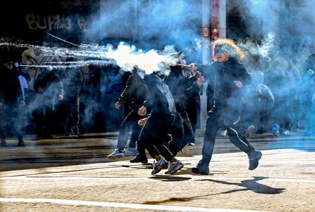 Clashes break out between police and protesters in Brussels BRUSSELS, BELGIUM - OCTOBER 12: Clashes break out between police and protesters during a demonstration organized as part of a public service strike against the Federal Government s budget measures in Brussels, Belgium on October 12, 2026. Dursun Aydemir Anadolu Brussels Belgium. Editorial use only. Please get in touch for any other usage.  Copyright: x2026xAnadoluxDursunxAydemirx