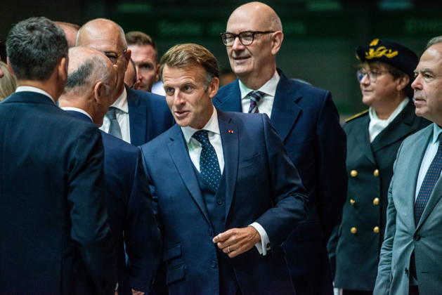 President Macron at Paris Motor Show - Paris French President Emmanuel Macron walks through the aisles of the Paris Motor Show 2026 in Paris, France on October 12, 2026. Photo by Denis Prezat ABACAPRESS.COM Paris France  Copyright: xPrezatxDenis ABACAx