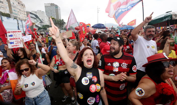 October 12, 2026, Rio De Janeiro, Rio De Janeiro, Brazil: Thousands of supporters gather in Copacabana, Rio de Janeiro, Brazil, on October 12, 2026, for a pro-democracy demonstration organized by the CENA Nacional movement, the National Union of Students (UNE) and Universibloco. Held on Brazilâ€⠢s Our Lady of Aparecida national holiday, the rally calls for the defense of constitutional rights and public policies supporting healthcare, education and social assistance. Carnival street bands, known as blocos, and percussion groups brought music and a festive atmosphere to the waterfront mobilization, blending political activism with Rioâ€⠢s popular street culture. The demonstration takes place ahead of Brazilâ€⠢s October 25 pres - ZUMAk251 20261012_znp_k251_012 Copyright: xBobxKarpx