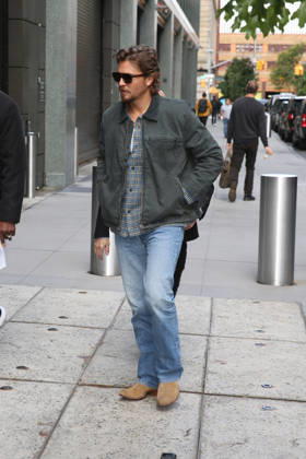 October 12, 2026, New York, New York, USA: LUKE GRIMES at ABC Studios in New York City for Ã¢â‚¬ËœLive With Kelly and MarkÃ¢ New York USA  - ZUMAh16_ 20261012_zaf_h16_064 Copyright: xDanxHerrickx